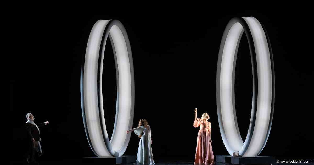 OM hoeft regisseur Nationale Opera niet te vervolgen voor betasting danseres