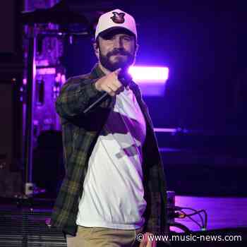 Sam Hunt and wife welcome third baby