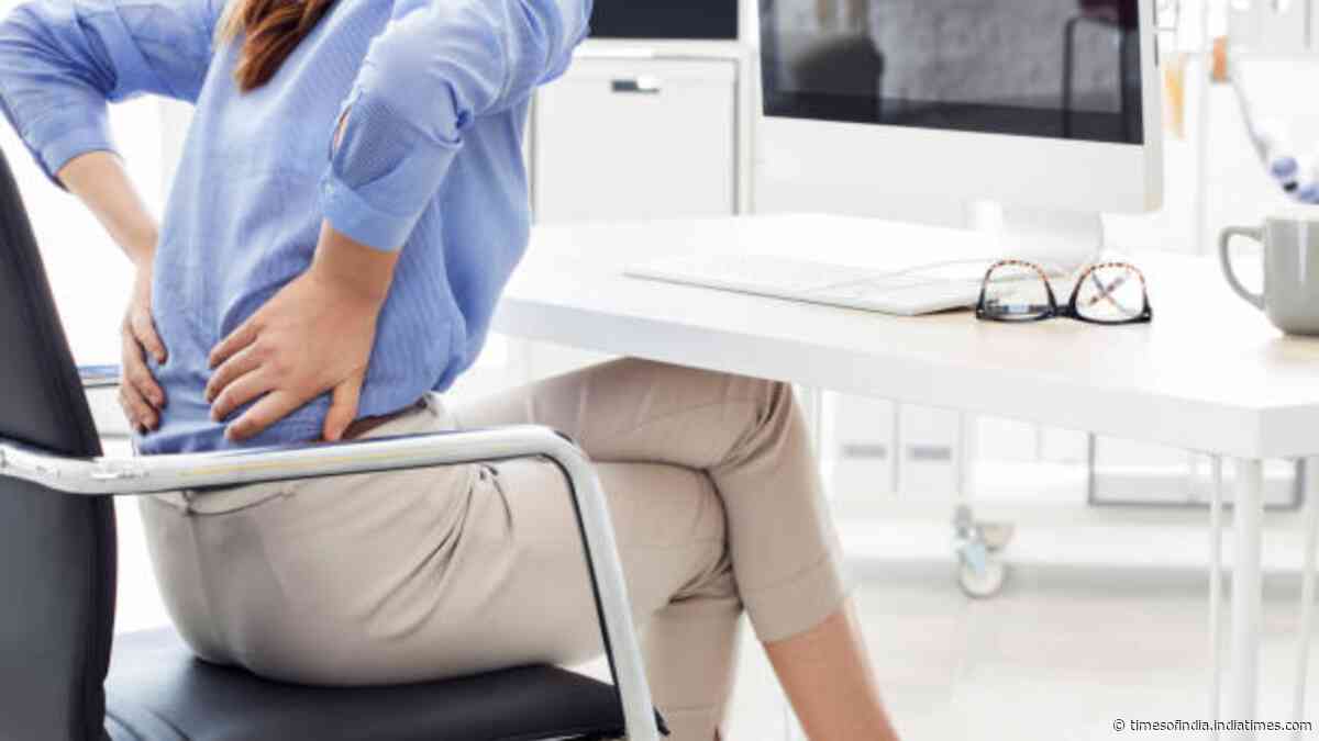 ​Office chair got you twisted? These 7 stretches can fix that​
