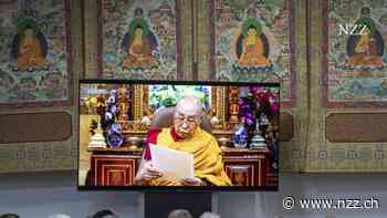 PODCAST «NZZ AKZENT» - Der Dalai Lama ist 90 geworden und kündigt seine Wiedergeburt an: warum China bei der Nachfolge mitreden wird