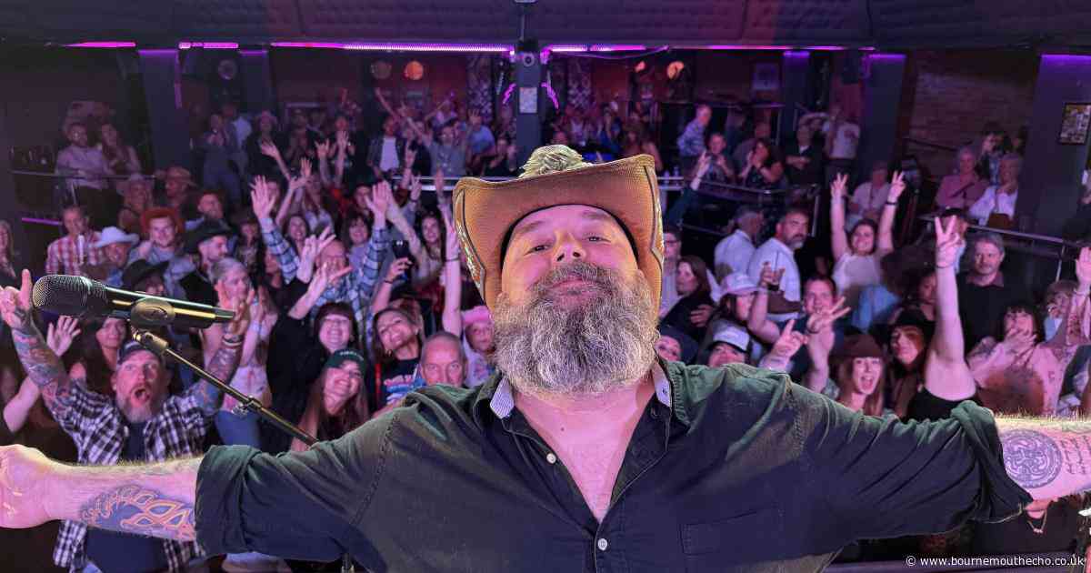 Musician who was paralysed overnight to perform in Ringwood