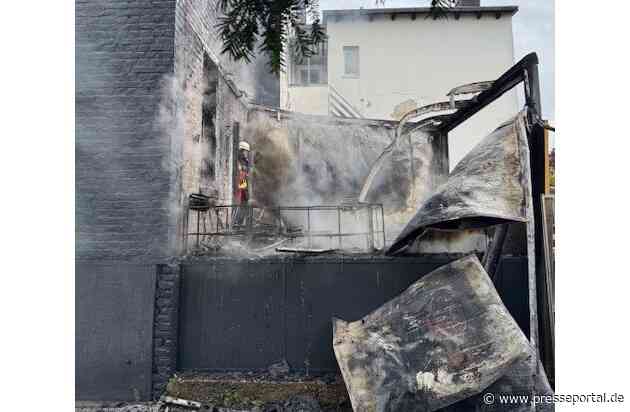FW Düren: Wohnungsbrand am frühen Morgen - Feuerwehr Düren bringt Feuer schnell unter Kontrolle