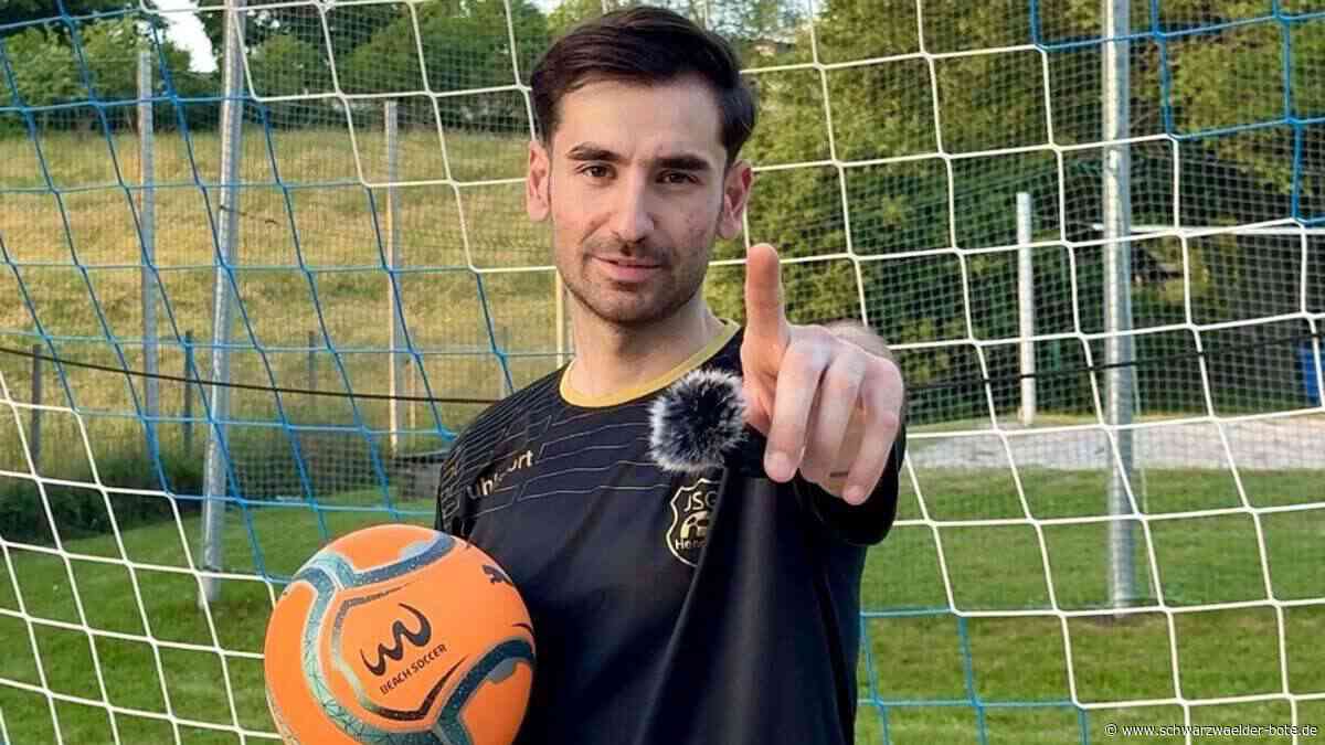 Calw macht Sport: Bei Beachsoccer-Turnier im Freibad steht der Spaß im Vordergrund