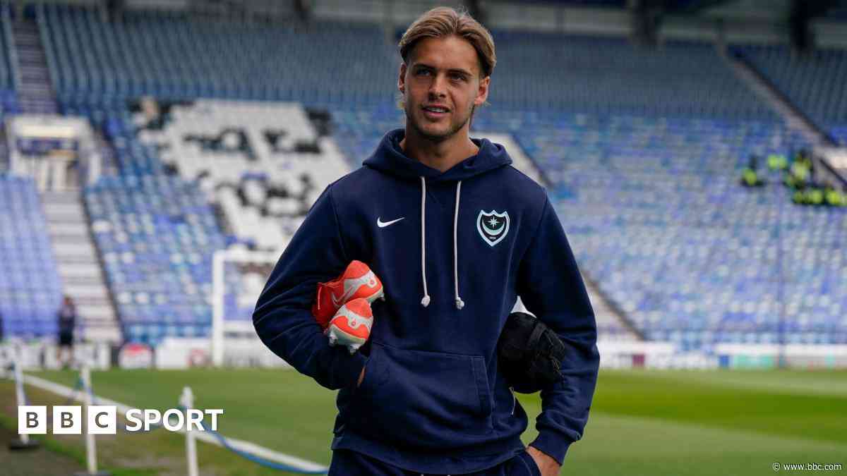 Lincoln sign Portsmouth defender Towler