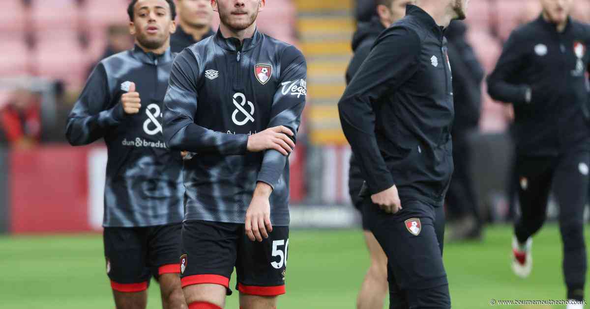 Defender Harris joins Eastleigh for season-long loan