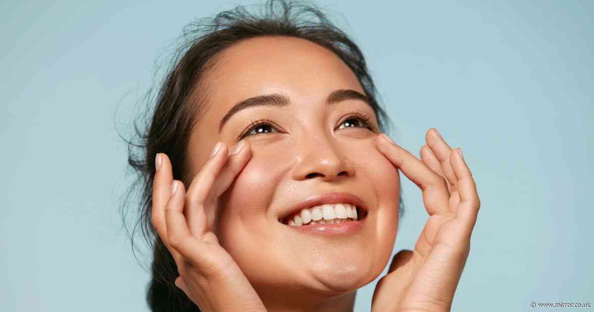 ‘Lightweight and glowy’ £26 sunscreen bundle now £10 in cheaper-than-Amazon deal