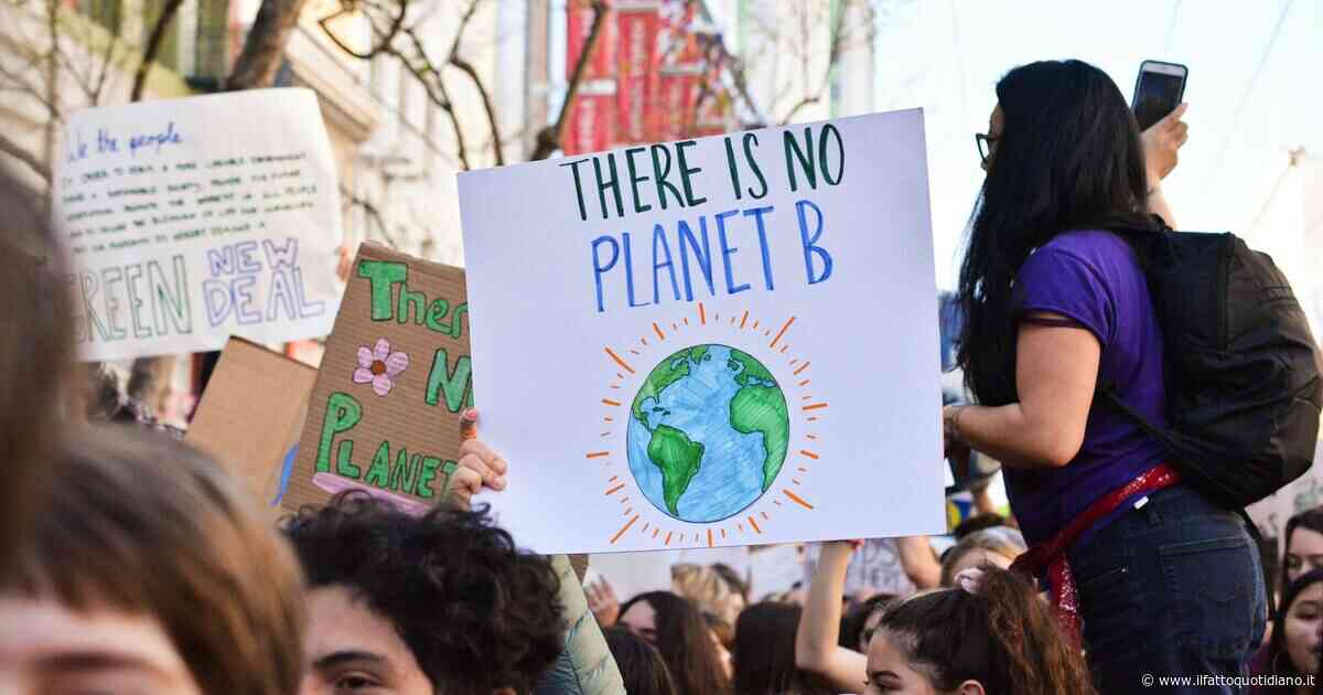 Disinformazione climatica, la petizione di un gruppo di cittadini per una diversa attenzione giornalistica