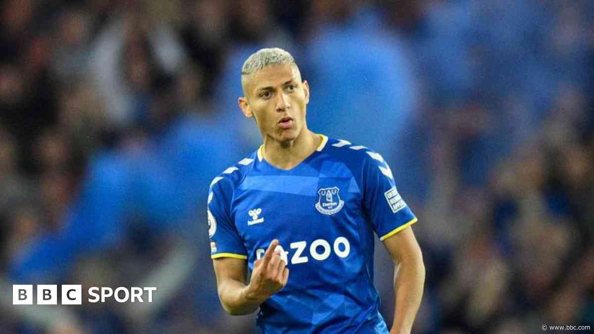 Hits and misses - Everton&#39;s problem position