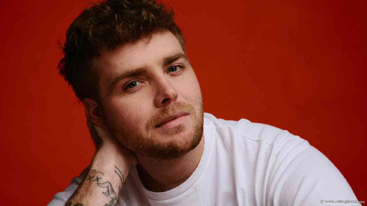 Alex Warren’s Not-So-Ordinary Rise to the Top