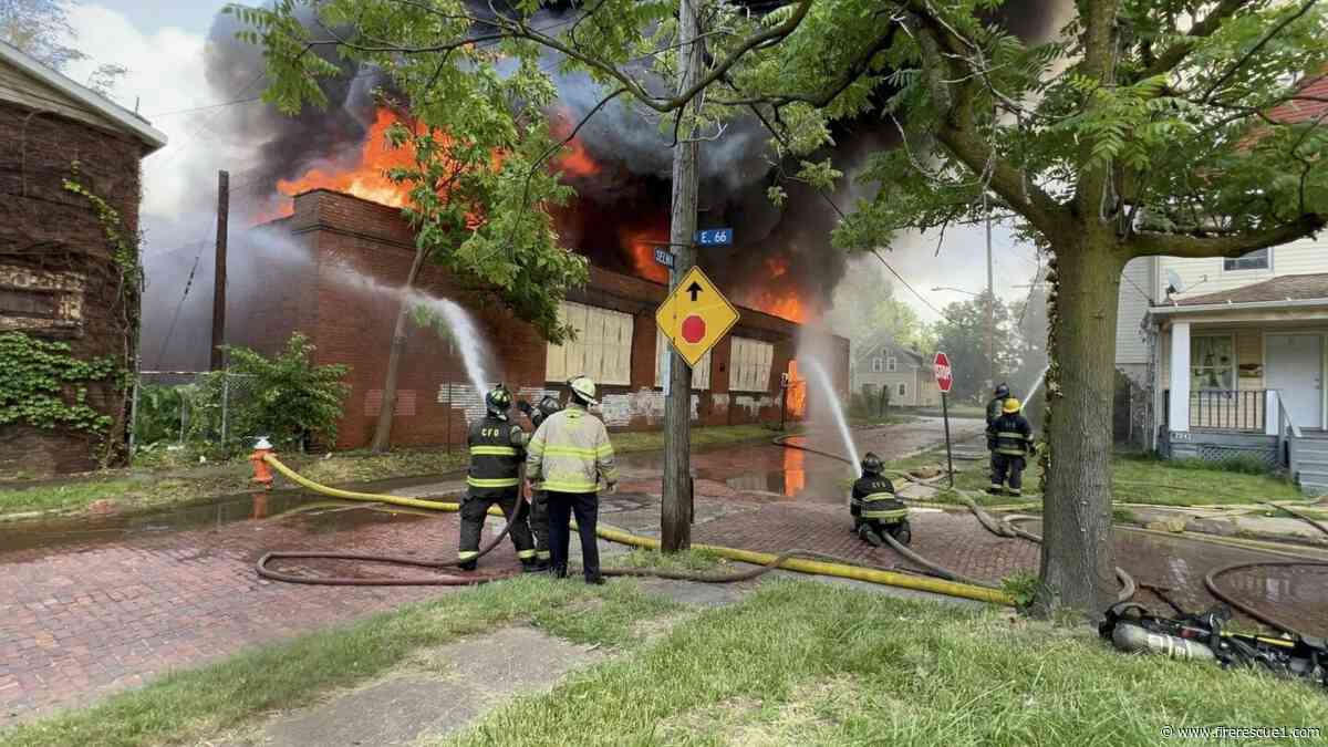 Call for smoke in a building turns into Cleveland 4-alarm fire