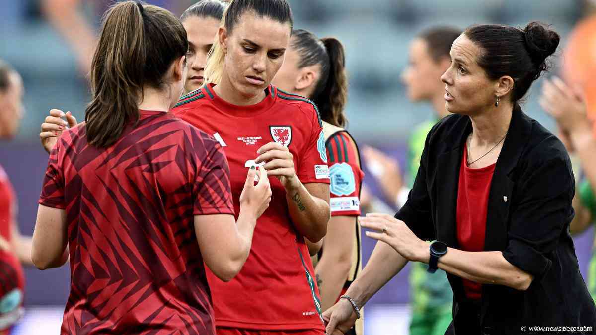 Spelersbus van Wales tijdens EK betrokken bij ongeluk dag voor duel met Frankrijk: ’Voetbal is bijzaak’