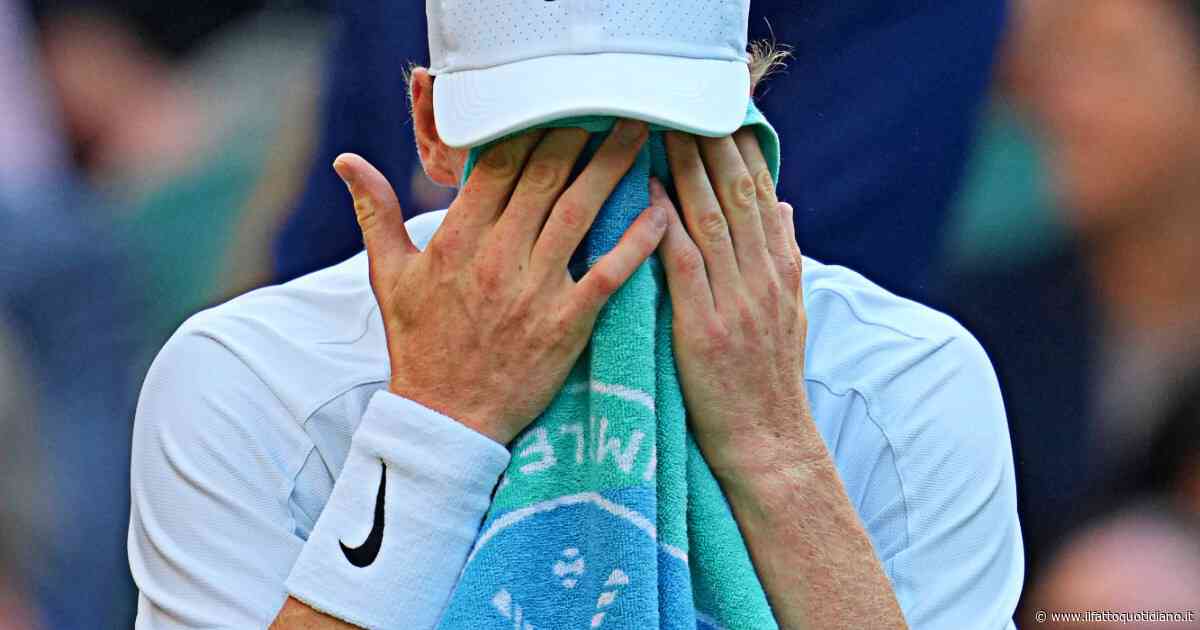 Sinner, salta l’allenamento a Wimbledon: crescono i timori per il suo infortunio al gomito