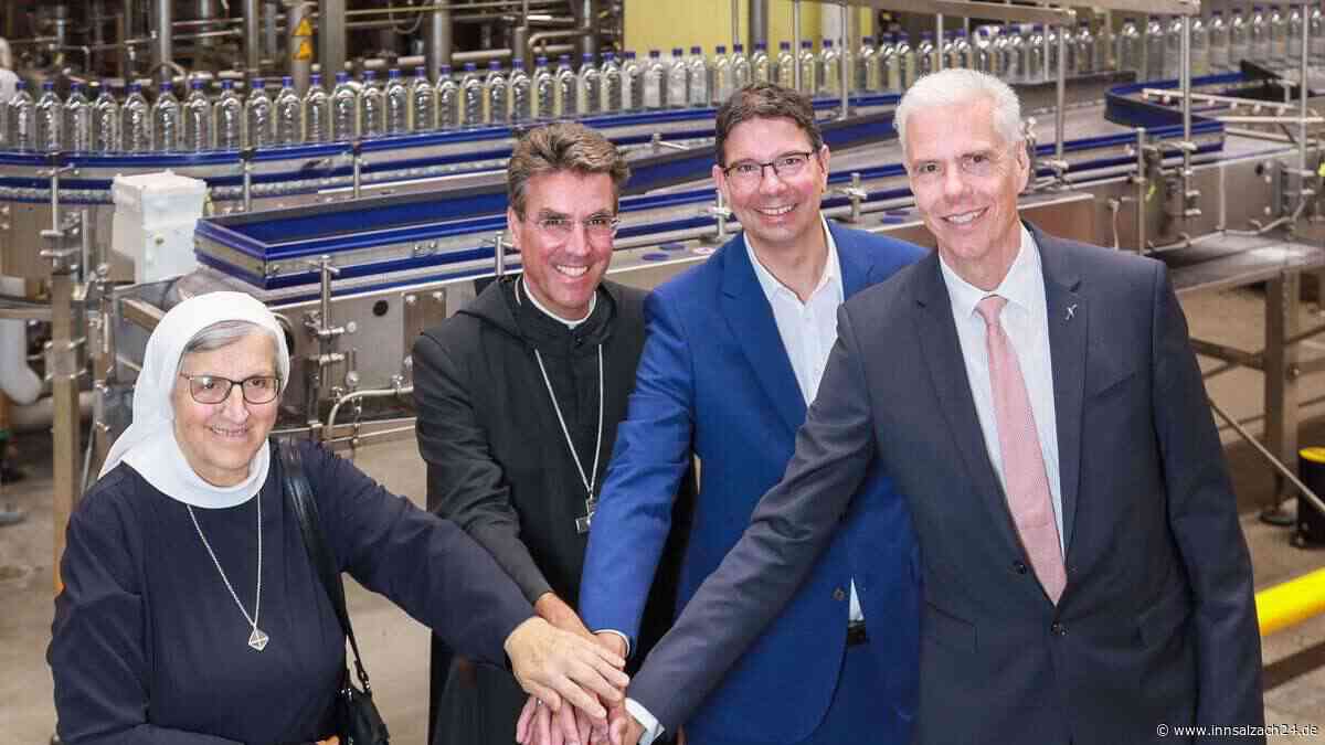 Meilenstein für Adelholzener in Siegsdorf: Neue PET-Einweganlage in Betrieb genommen