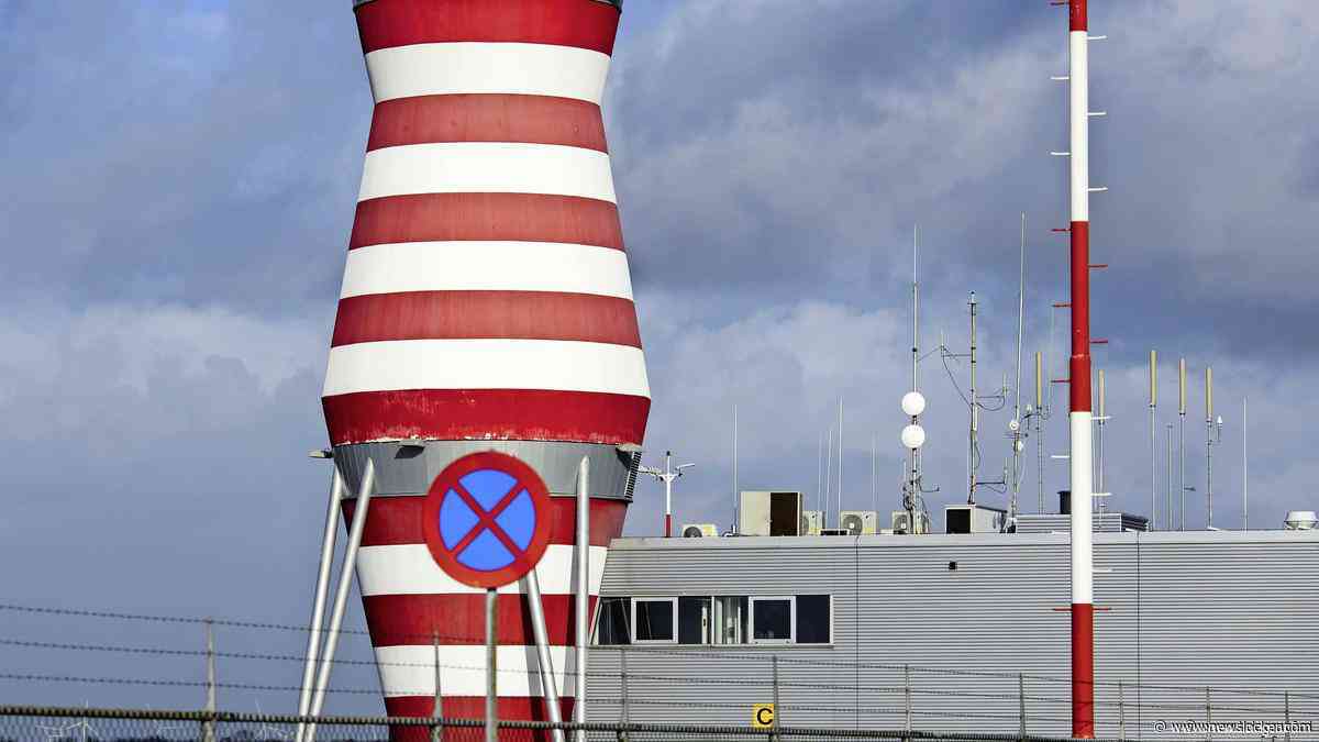 Gemeente in beklaagdenbank om vergunning Lelystad Airport: ’Vakantievlucht mag daar nooit vertrekken’