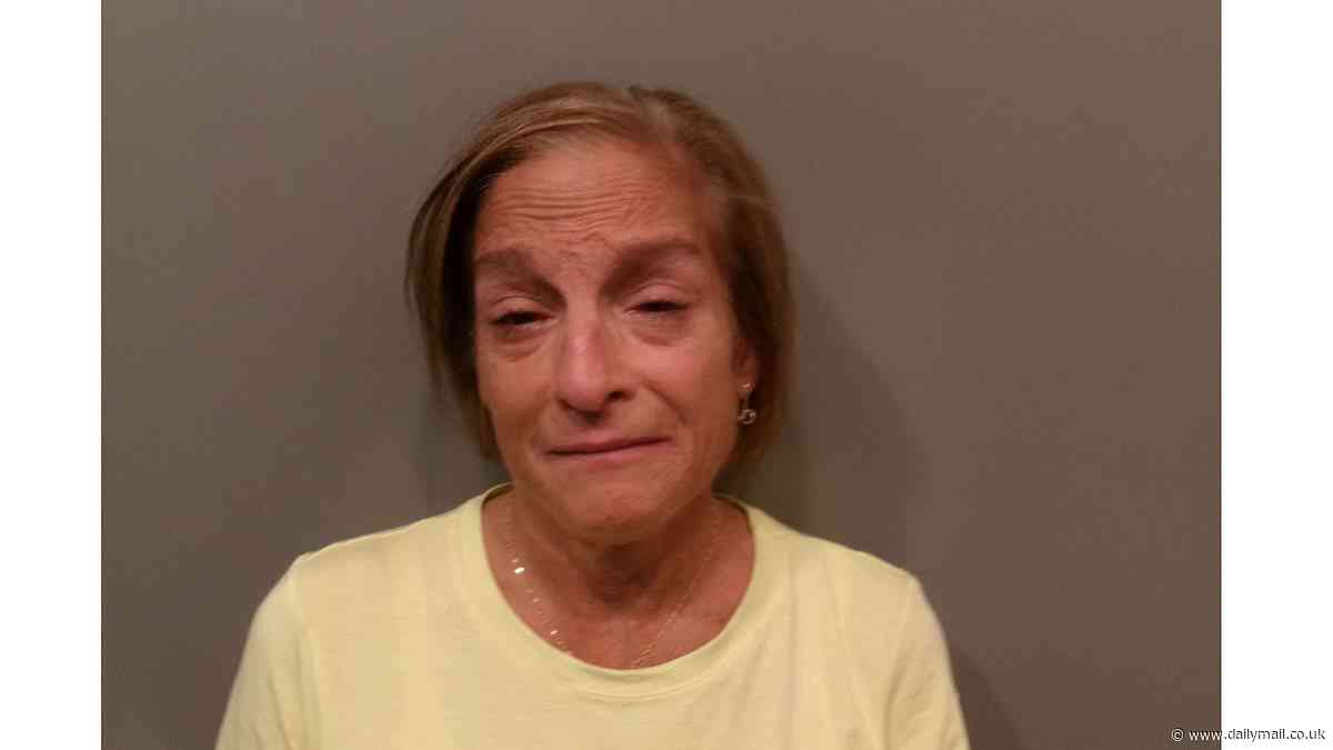 Olympic gold medalist Mary Lou Retton's shocking DUI mugshots are seen for the first time