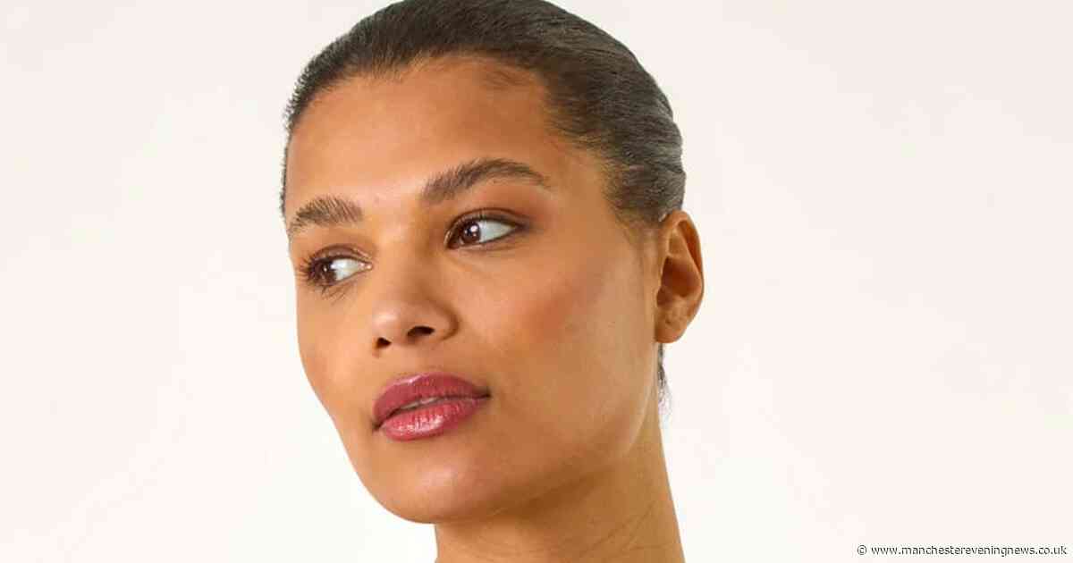 Roman's £35 linen dress reminds shoppers of 'style they had years ago that's back in fashion'
