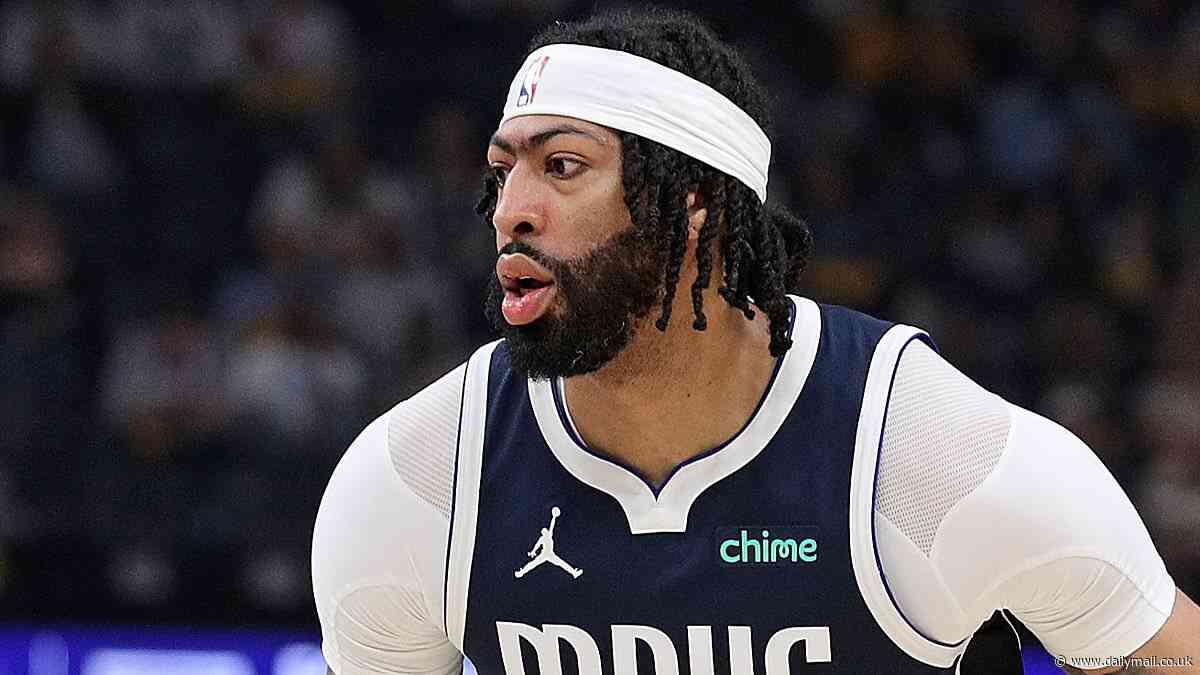 NBA fans left stunned as Anthony Davis has surgery on a detached retina