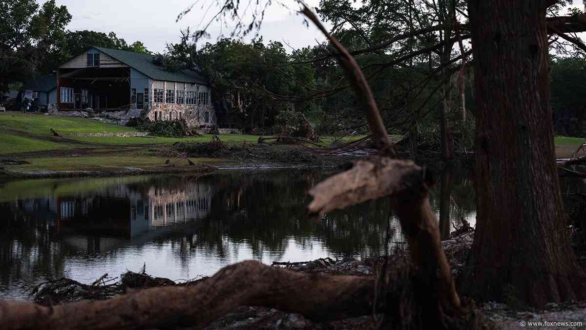 CNN panel rips 'partisans' for hijacking Texas flood tragedy for political gain