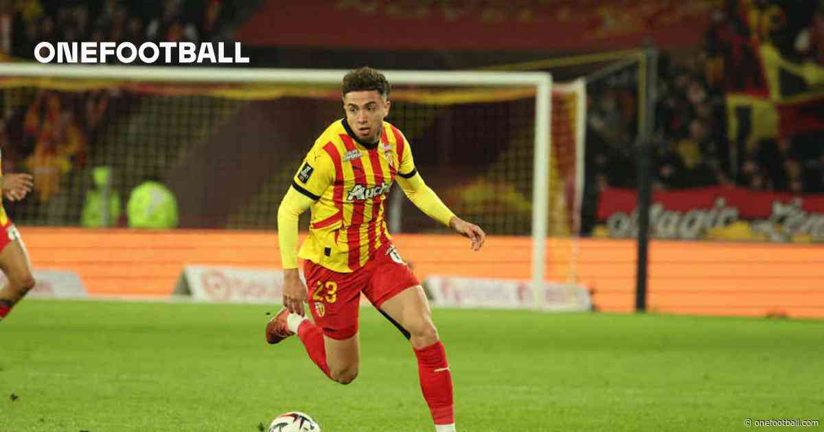 Report: El Aynaoui faces big decision as Sunderland join transfer race