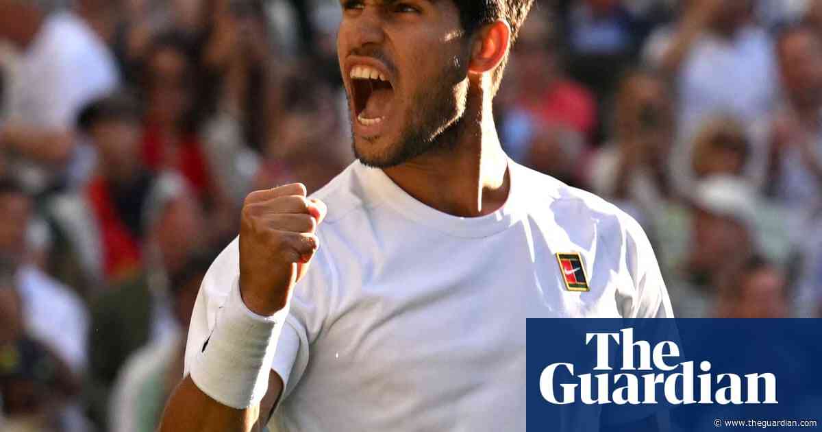 Carlos Alcaraz swats aside Cameron Norrie to storm into Wimbledon semi-finals