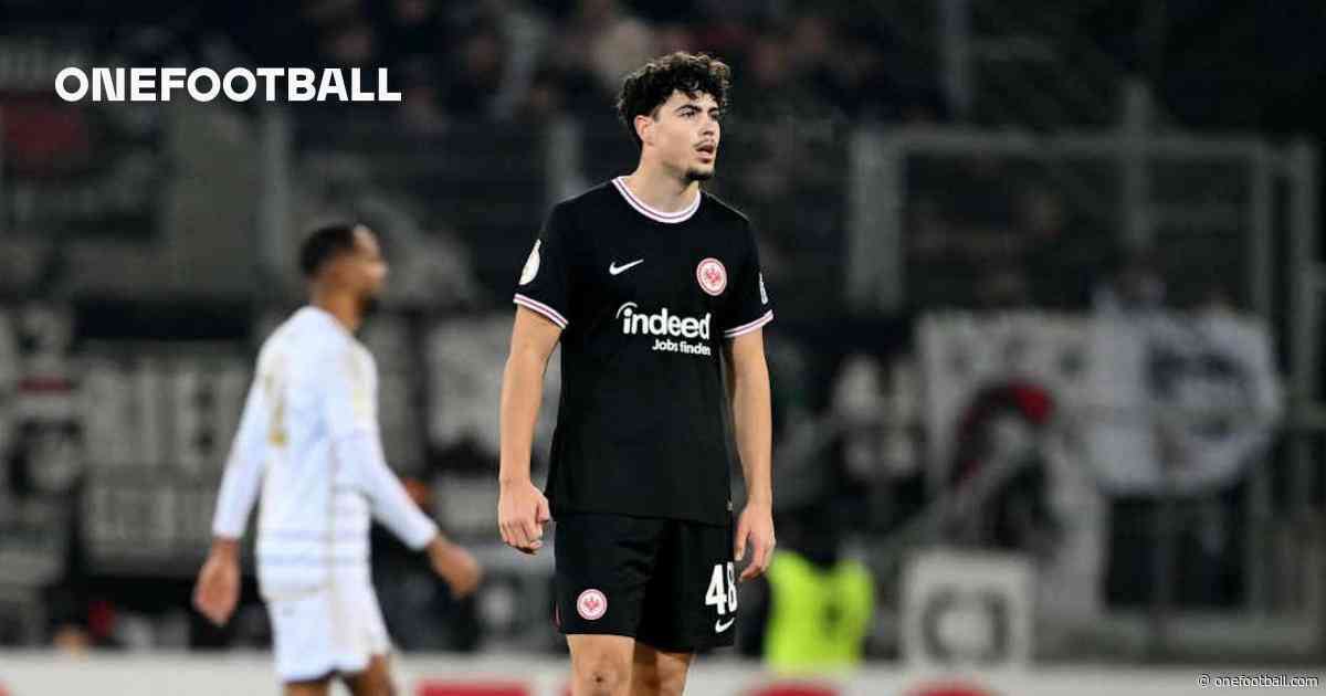 Official | Eintracht Frankfurt sell Spanish attacking prospect to Belgian outfit with buyback option