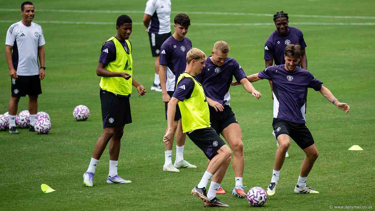 Man United midfield star to hold talks with Ruben Amorim as he opens door to loan move