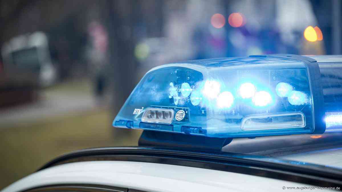 22-Jähriger bedroht Reisende im Zug mit „Waffe“