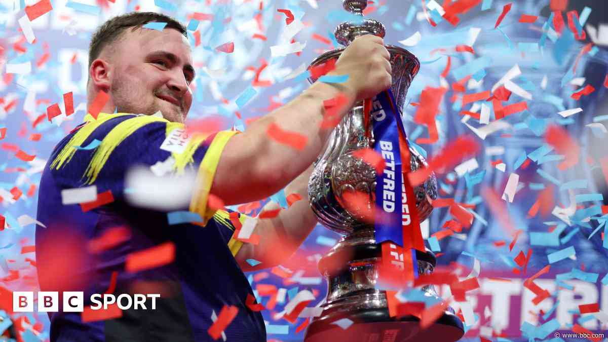 Littler beats Wade in superb World Matchplay final