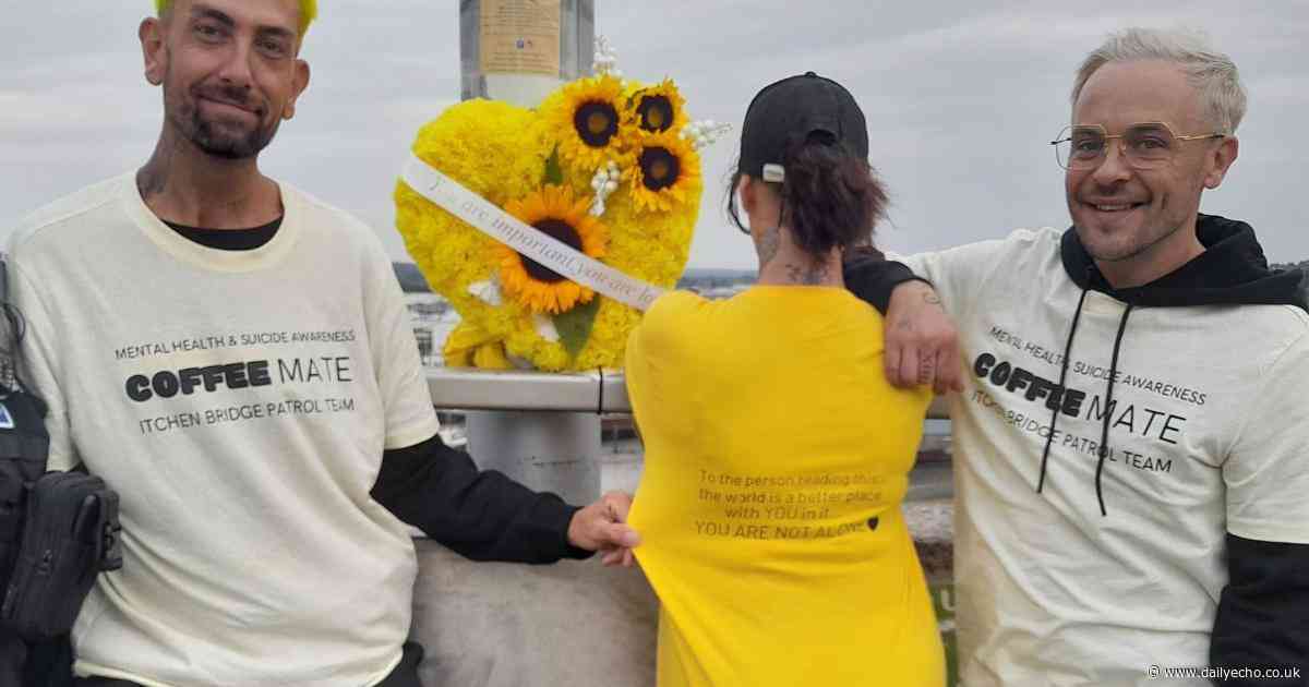 Dozens of people gather on the Itchen Bridge for suicide prevention campaign