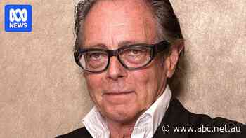Jewellery tycoon Michael Hill dies after taking leave for cancer treatment