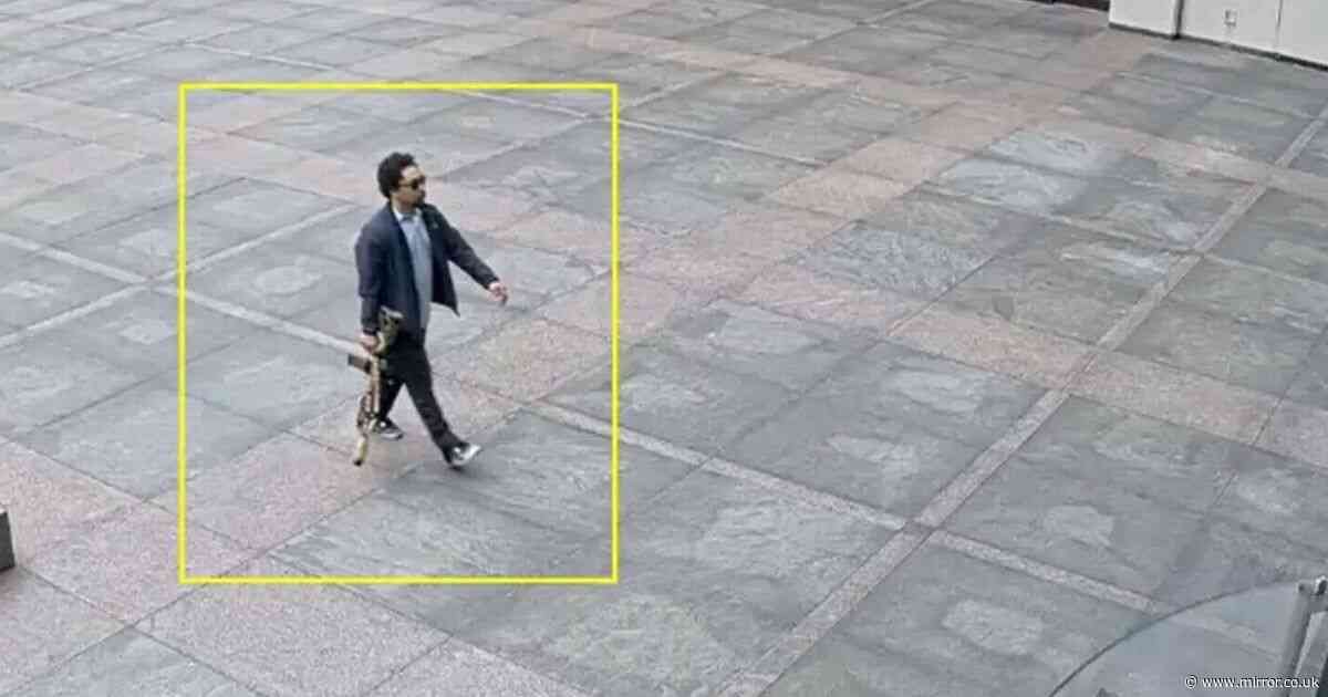 Manhattan shooting: Horror image shows Shane Temura wielding huge gun